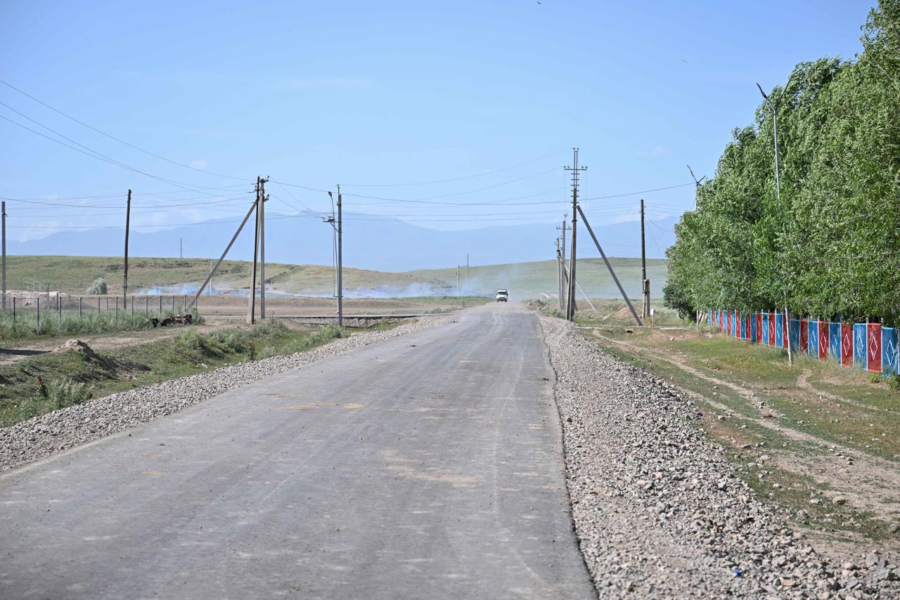 Облыс әкімі Жанай ауылының тыныс-тіршілігімен танысты