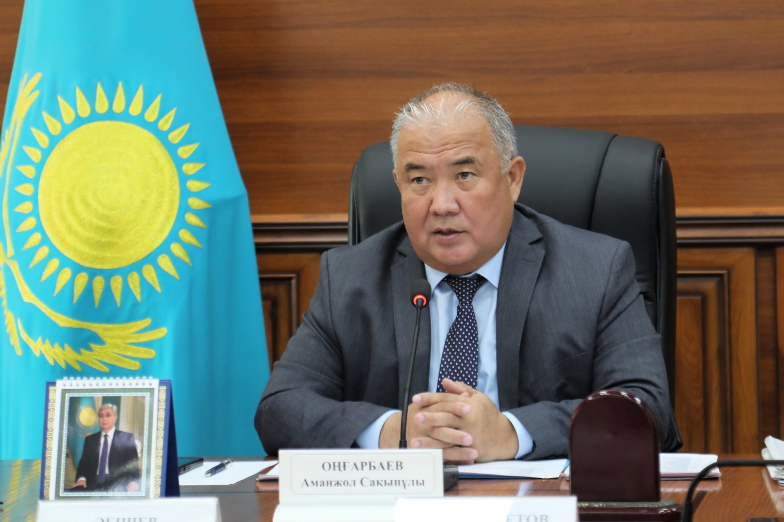 Өзекті мәселелер мәжіліс мінберінде қаралды