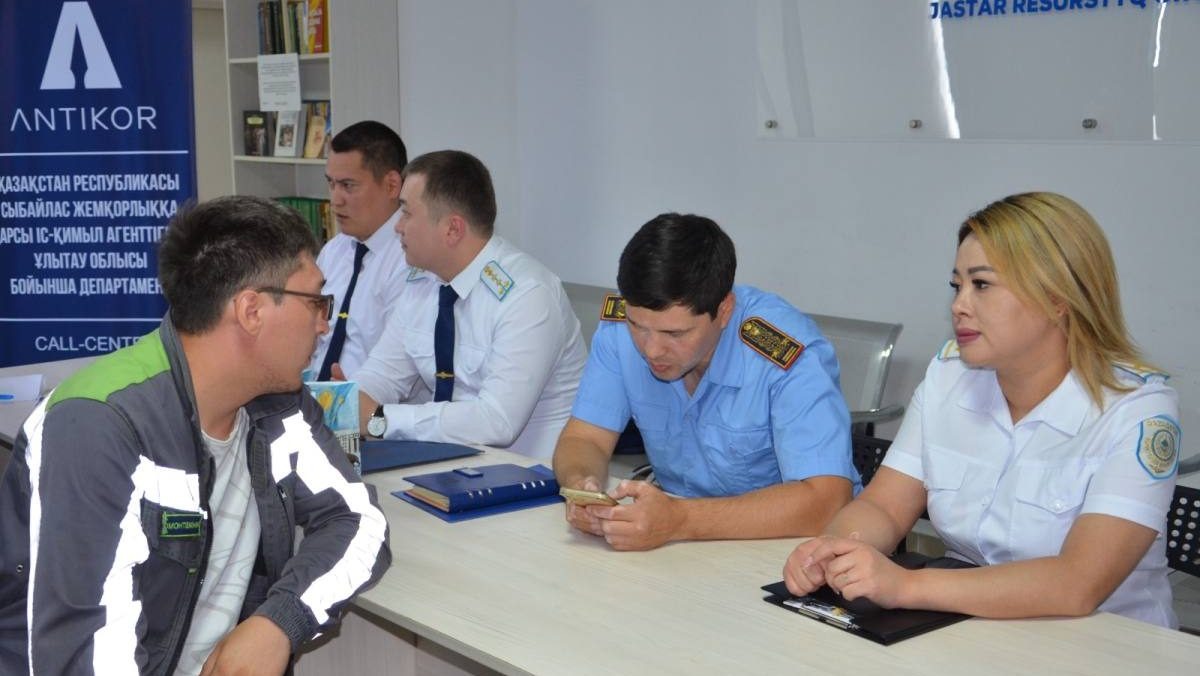 "Заң мен Тәртіп" апталығының екі күнінде 8 мыңға жуық тұлға тегін заң көмегін алды