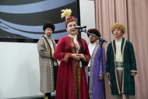 Полиция төріндегі әдеби кеш: Абай мұрасына тағзым