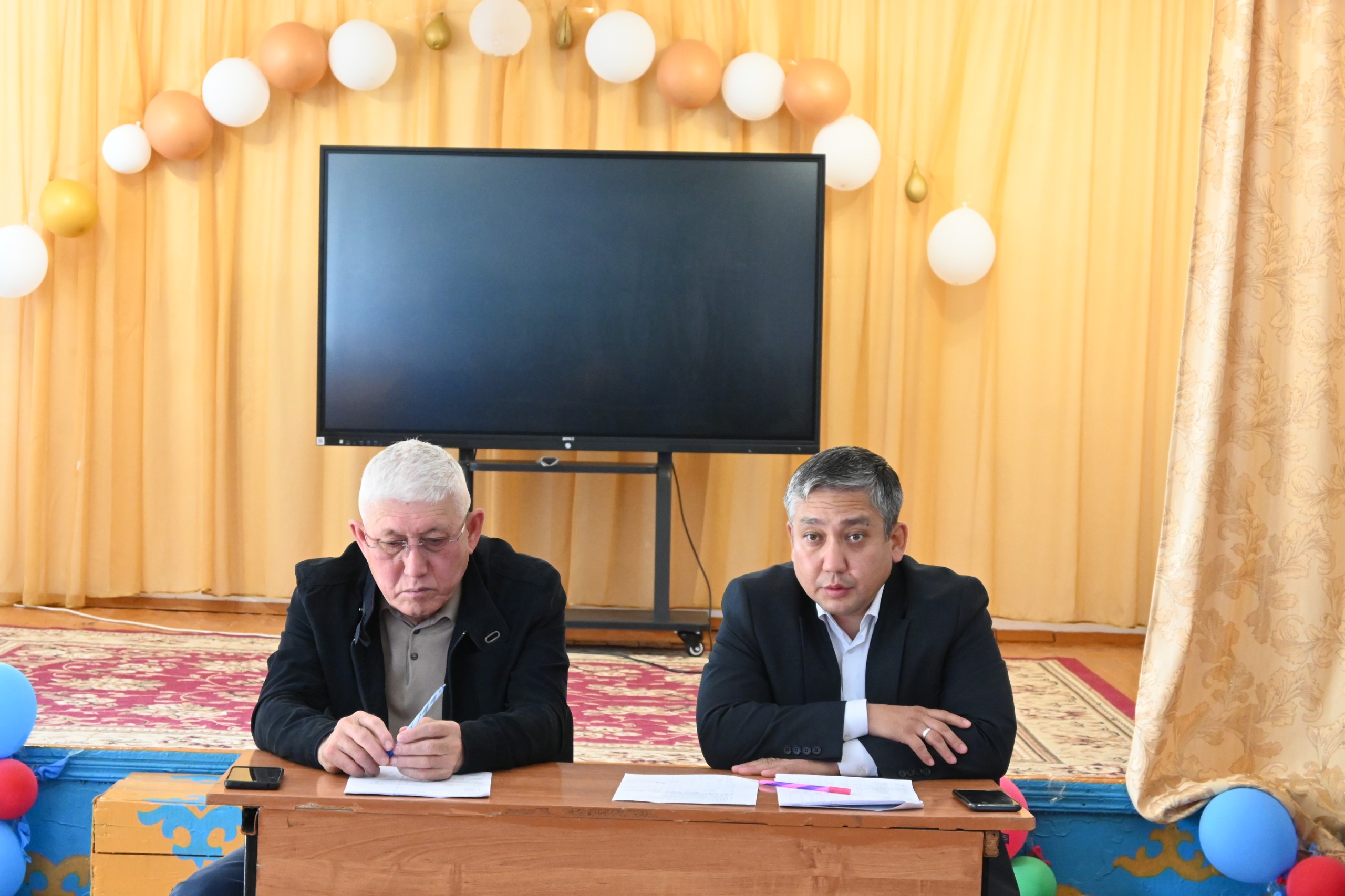 Барақпай округінде ауылдық жерлерді дамыту мәселелері бойынша кездесу өтті