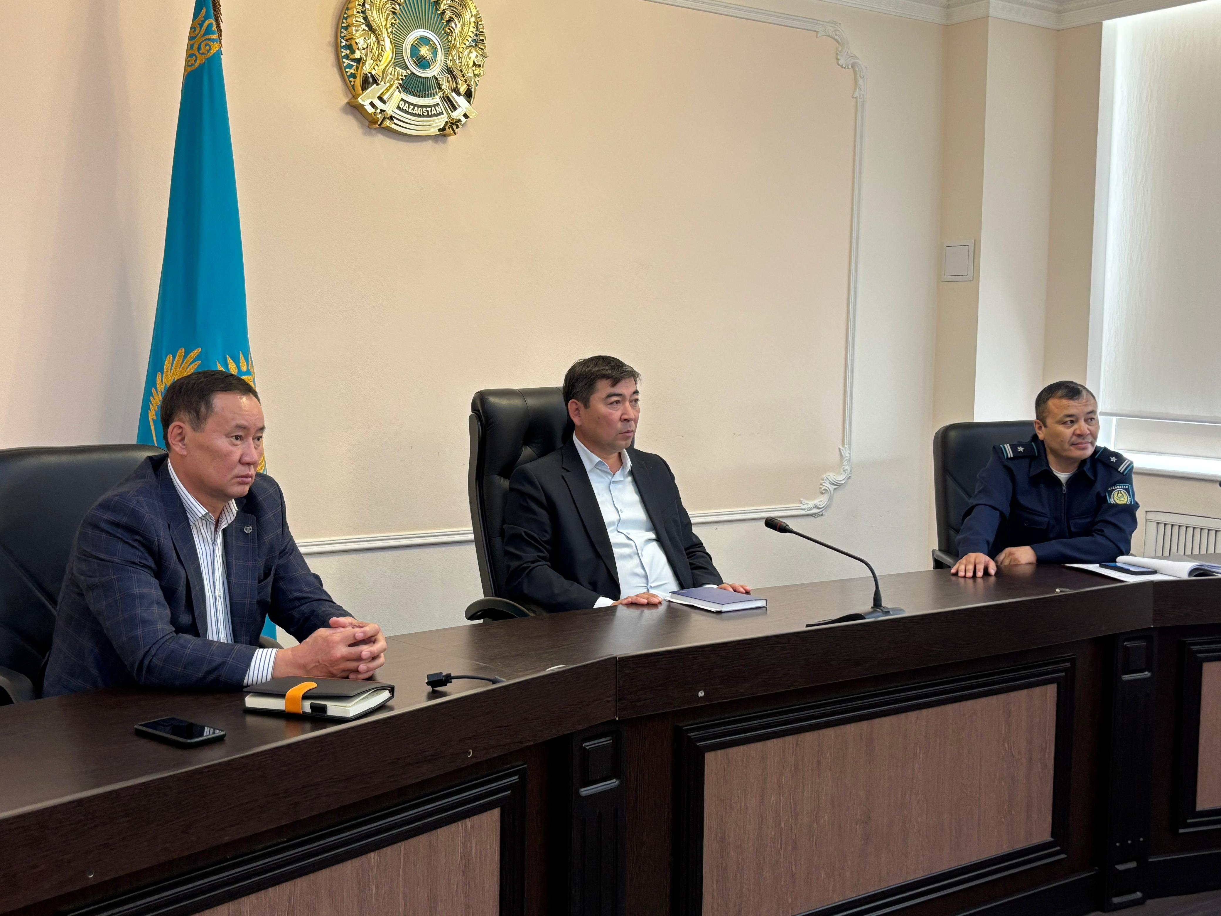 26 маусым күні Степногорск қаласындағы санитарлық тазалау, қатты тұрмыстық қалдықтарды шығару және рұқсатсыз қоқыс үйінділерін жою мәселелері бойынша жұмыс кеңесі өтті.