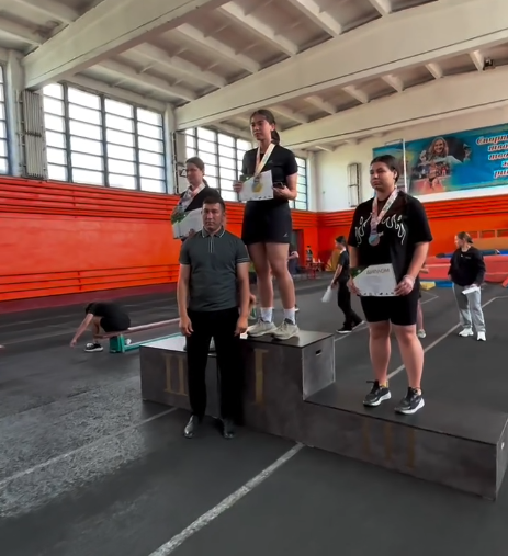 Абай облысында Балаларды қорғау күніне орай жеңіл атлетикадан облыстық чемпионат өтті