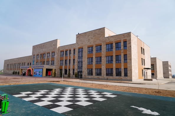 ТҮРКІСТАН ОБЛЫСЫНДА ЖАЙЛЫ МЕКТЕПТЕРДІҢ ҚҰРЫЛЫСЫ АЯҚТАЛЫП КЕЛЕДІ