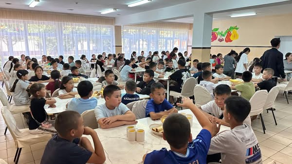 ТҮРКІСТАН: ЖАЗҒЫ САУЫҚТЫРУ ЛАГЕРЬЛЕРІ АЛҒАШҚЫ АУЫСЫМҒА БАЛАЛАРДЫ ҚАБЫЛДАДЫ