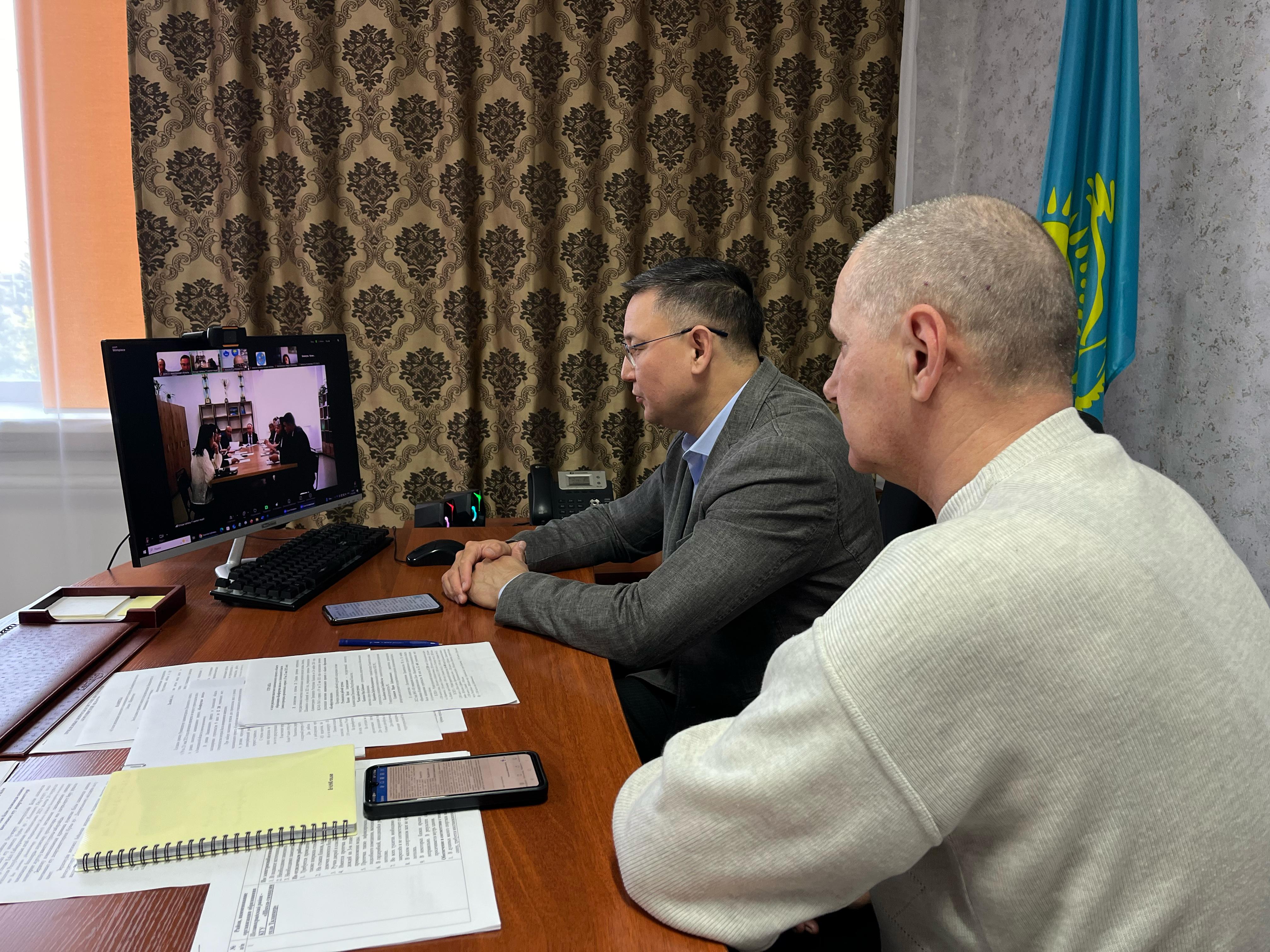 Педагогикалық әдеп жөніндегі кеңестің кезектен тыс отырысы