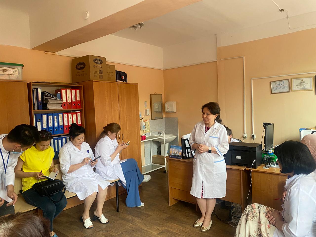Улучшение взаимодействия с медицинскими организациями и качества государственной услуги: итоги совещания МСЭ №4 с врачами поликлиники №16 по вопросам освидетельствования детей