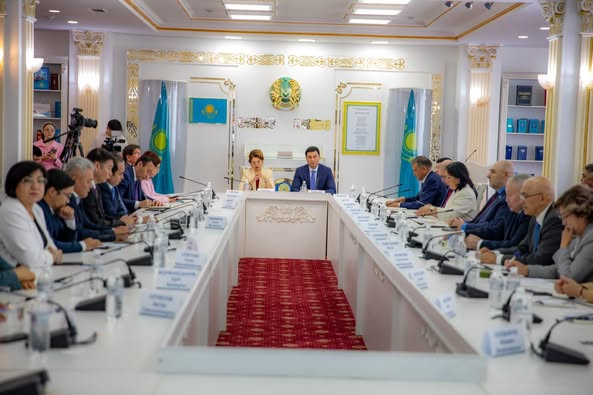 Неделя «Закон и порядок»: Антикоррупционная служба запустила проект «Әділ қоғам»