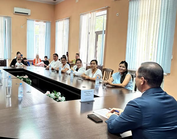 КӨПБАЛАЛЫ АНАЛАРҒА «АЛТЫН АЛҚА»  ЖӘНЕ «КҮМІС АЛҚА» ТАБЫС ЕТІЛДІ