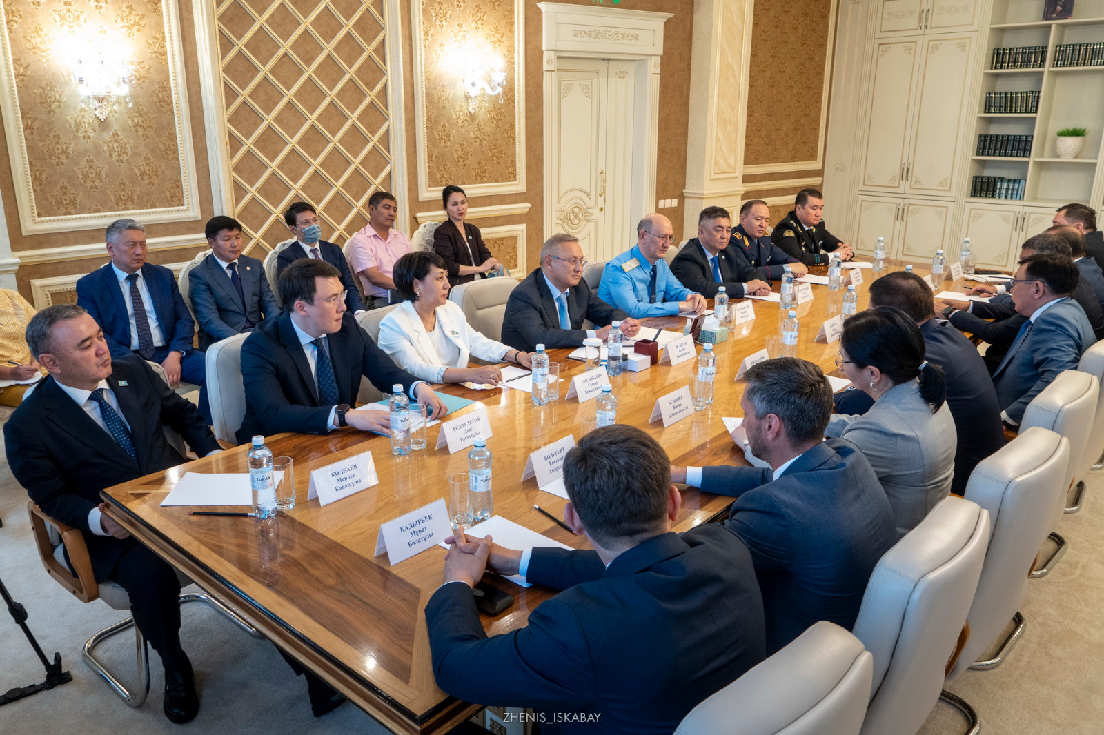 Зан мен тәртіп: Жетісу облысындағы Сенат комитетінің көшпелі отырысы өтті