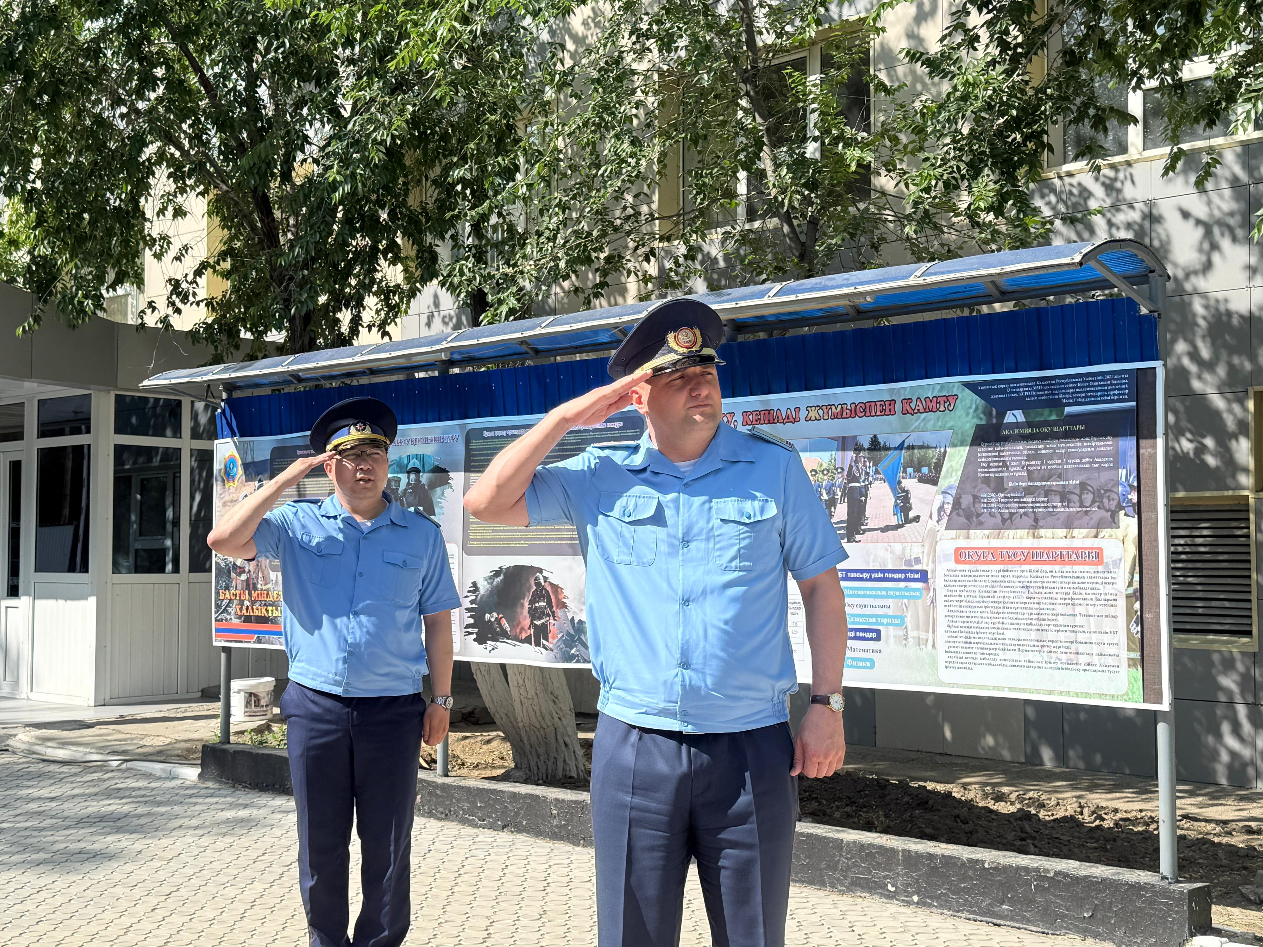 Қазақстан Республикасының мемлекеттік рәміздеріне құрмет көрсетілді