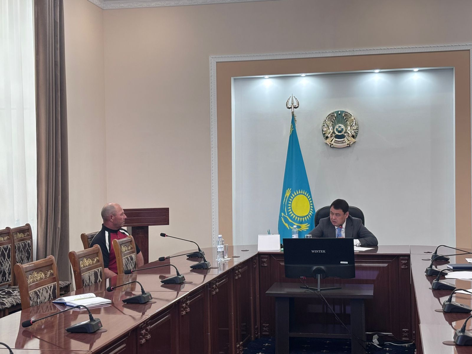 2025 жылғы 4 шілдеде аудан әкімі Р.Ә. Аңбаев азаматтарды жеке қабылдау өткізді