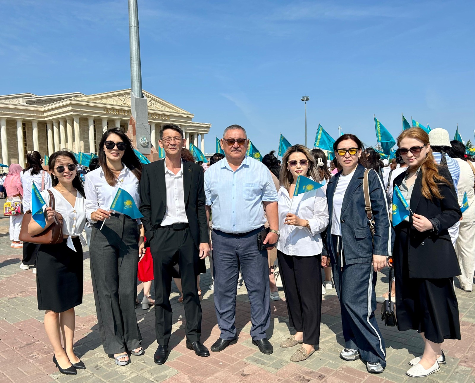 Мемлекеттік рәміздер күніне орай