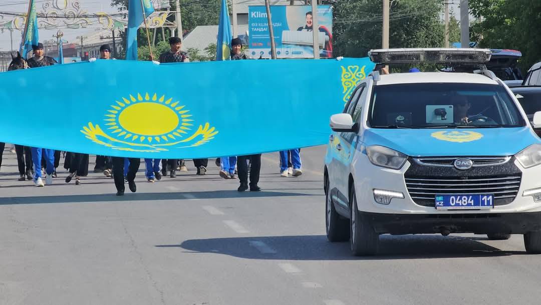 МЕМЛЕКЕТТІК РӘМІЗДЕР КҮНІ АЯСЫНДА ПАТРИОТТЫҚ ШЕРУ ӨТТІ