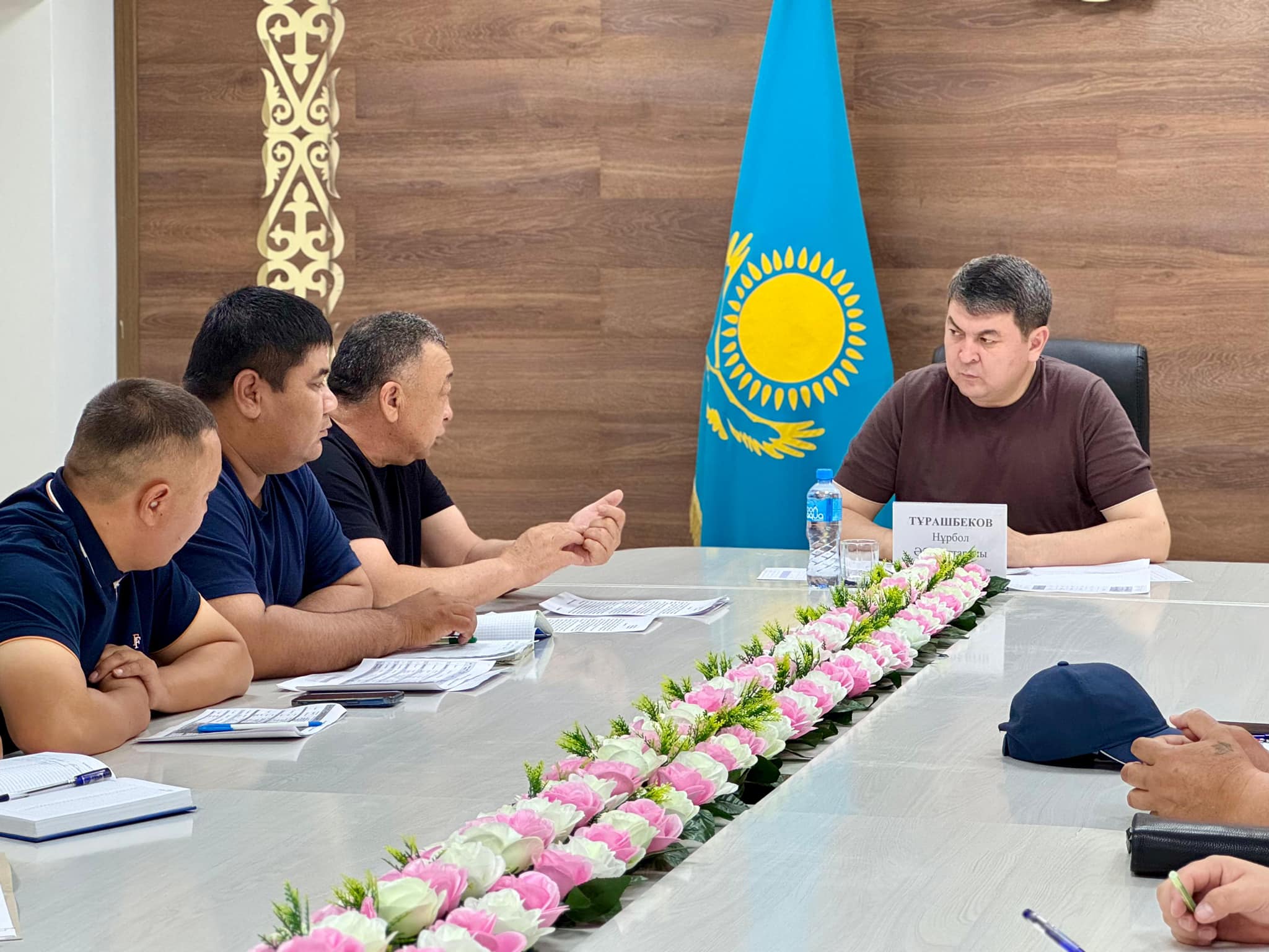 ТҮРКІСТАН ОБЛЫСЫНДА ШЕГІРТКЕ ЗИЯНКЕСТЕРІНЕ ҚАРСЫ 703 МЫҢ ГЕКТАР ЖЕР ДӘРІЛЕНДІ