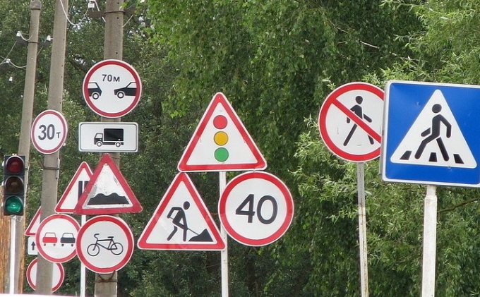 Болашаққа қадам: тараздық жас өнертапқыш заманауи жол белгілерін ойлап тапты