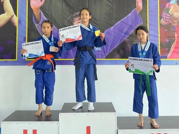 БАЛАЛАРДЫ ҚОРҒАУ КҮНІНЕ ОРАЙ ДЗЮДОДАН ОБЛЫСТЫҚ БІРІНШІЛІК ӨТТІ