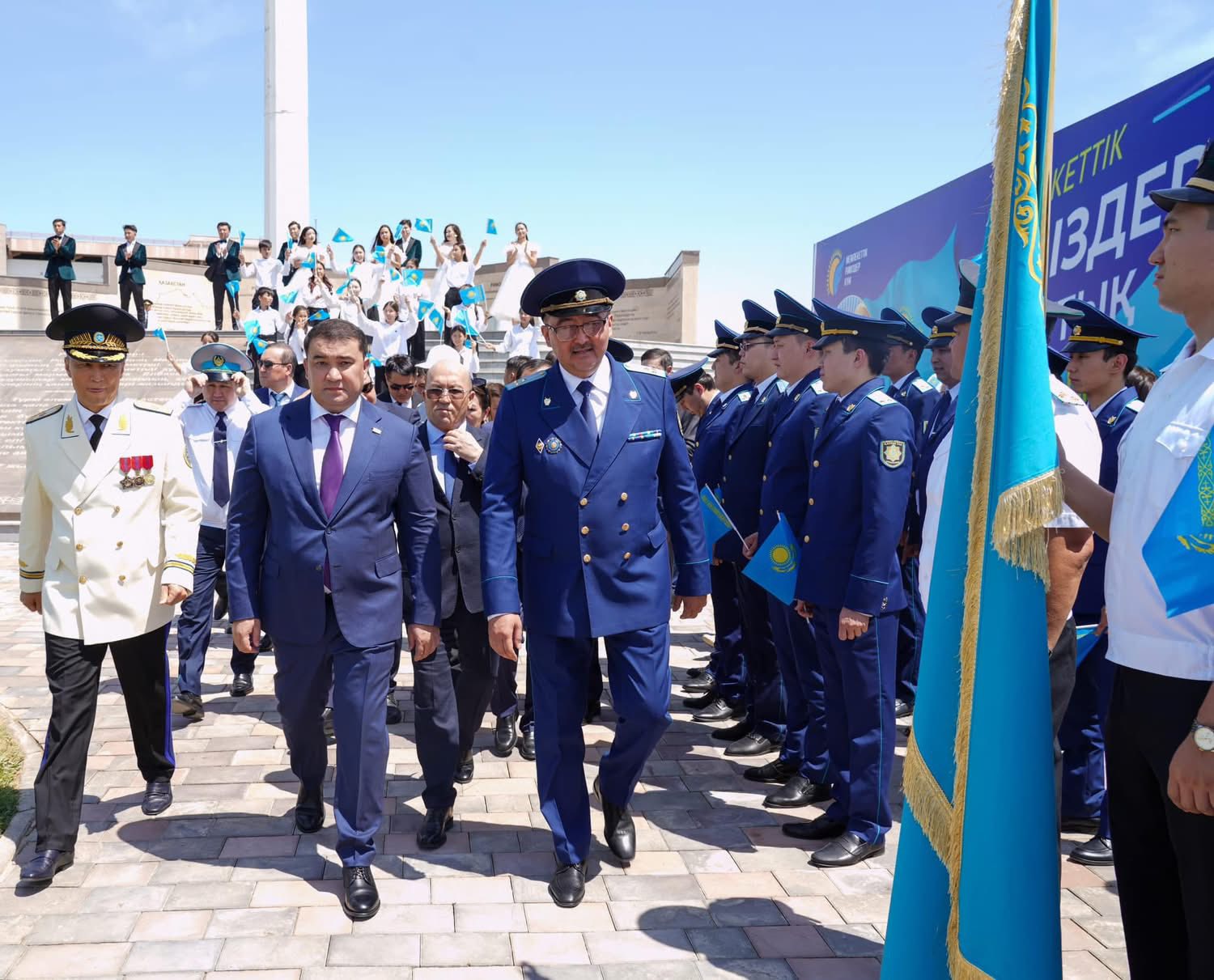 ТҮРКІСТАНДА МЕМЛЕКЕТТІК РӘМІЗДЕР ҰЛЫҚТАЛДЫ