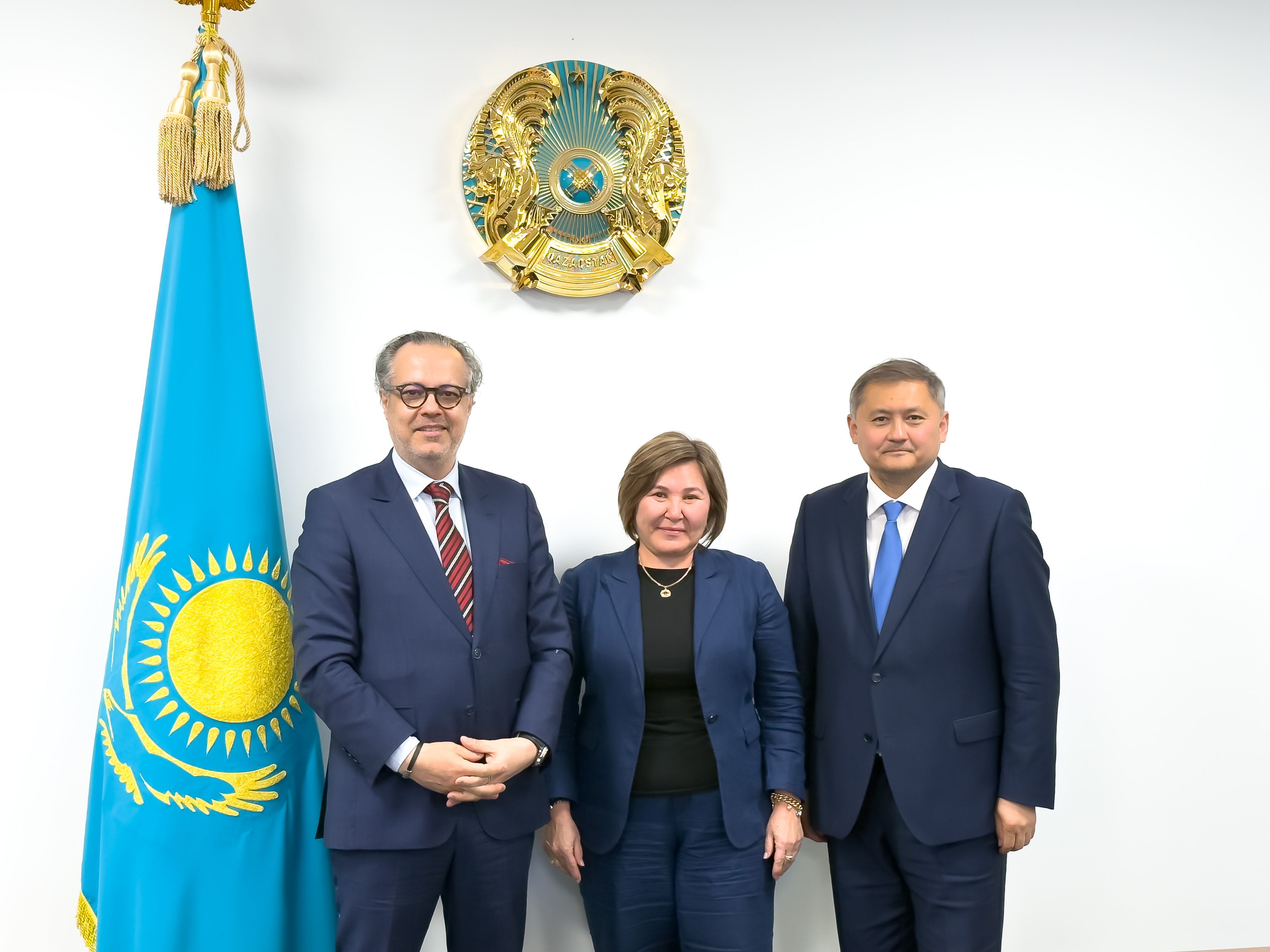 Саясат Нұрбек Марокко Корольдігінің Қазақстандағы Төтенше және Өкілетті Елшісі Мохаммед Рашид Маанинумен кездесу өткізді