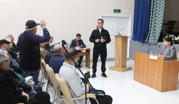 Встреча с жителями села Аралагаш