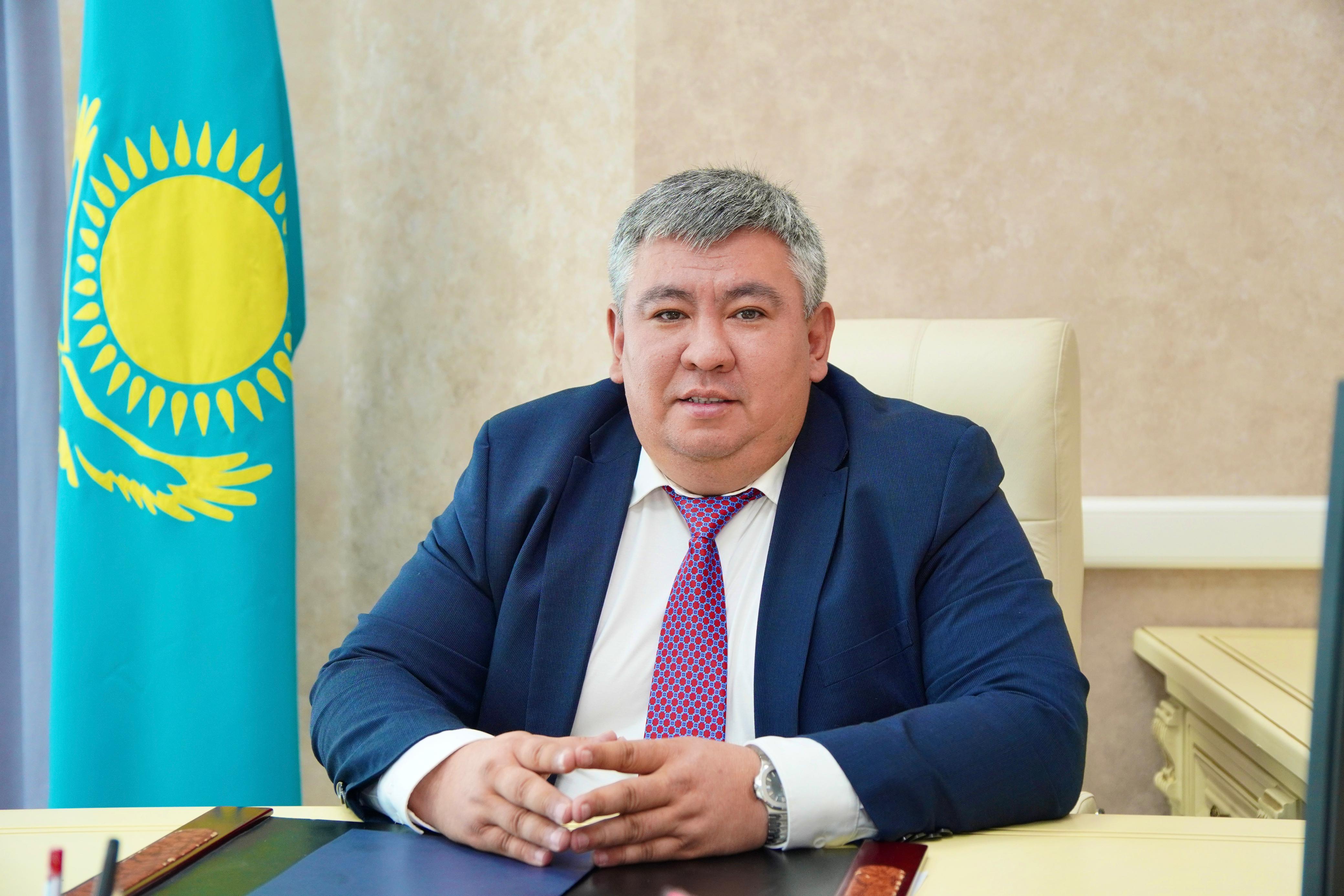 Шығыс Қазақстан облысы әкімінің өкімімен ШҚО жолаушы көлігі және автомобиль жолдары басқармасының басшысы лауазымына Данияр Асқарұлы Уахитов тағайындалды.