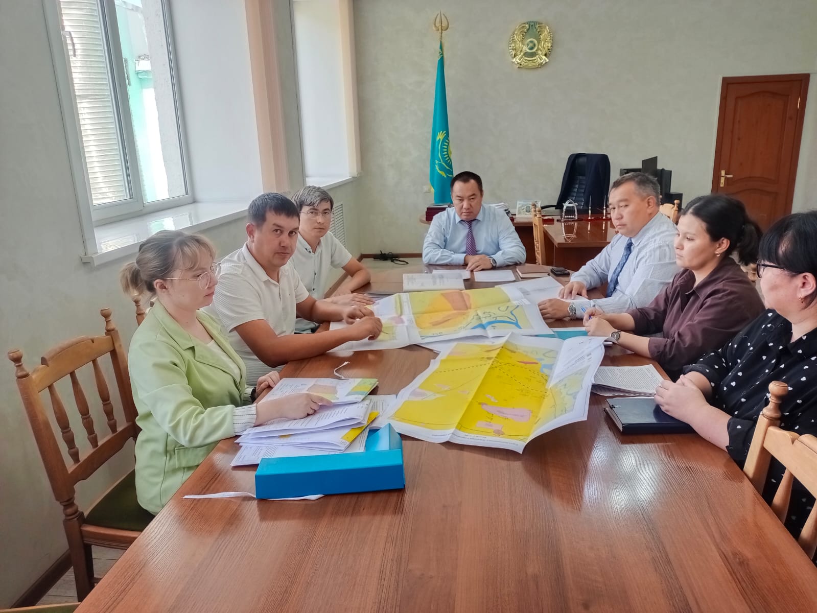 «Орталыққазжерқойнауы» ӨД РММ 2025 жылғы 10 маусымда Кеңес отырысында «Павлодаргидрогеология» ЖШС ұсынған «Павлодар облысы аумағындағы жер асты суларының жағдайы мен ұтымды пайдаланылуын режим мен теңгерімді зерделеу, тәртіптік бақылау» есебі қаралды, «Павлодаргидрогеология» ЖШС орындаған. Жұмыстардың нысаналы мақсаты режим құраушы факторлар мен шаруашылық қызметтің ықпалымен табиғи және бұзылған жағдайларда Павлодар облысының аумағындағы жерасты суларының режимі мен теңгерімін зерделеу; ластану учаскелеріндегі жерасты суларының жай-күйі мен ұтымды пайдаланылуын зерделеу, жер асты суларының мемлекеттік мониторингін жүргізу үшін деректер базасын қалыптастыру болып табылады.
