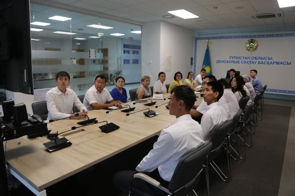 Түркістан облысында полиция интернет-алаяқтықтың алдын алуға бағытталған онлайн-кездесулер өткізді