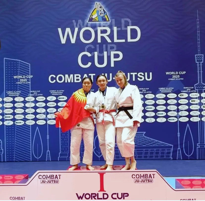 Алматы қаласында комбат джиу-джитсудан Әлем кубогы өтті