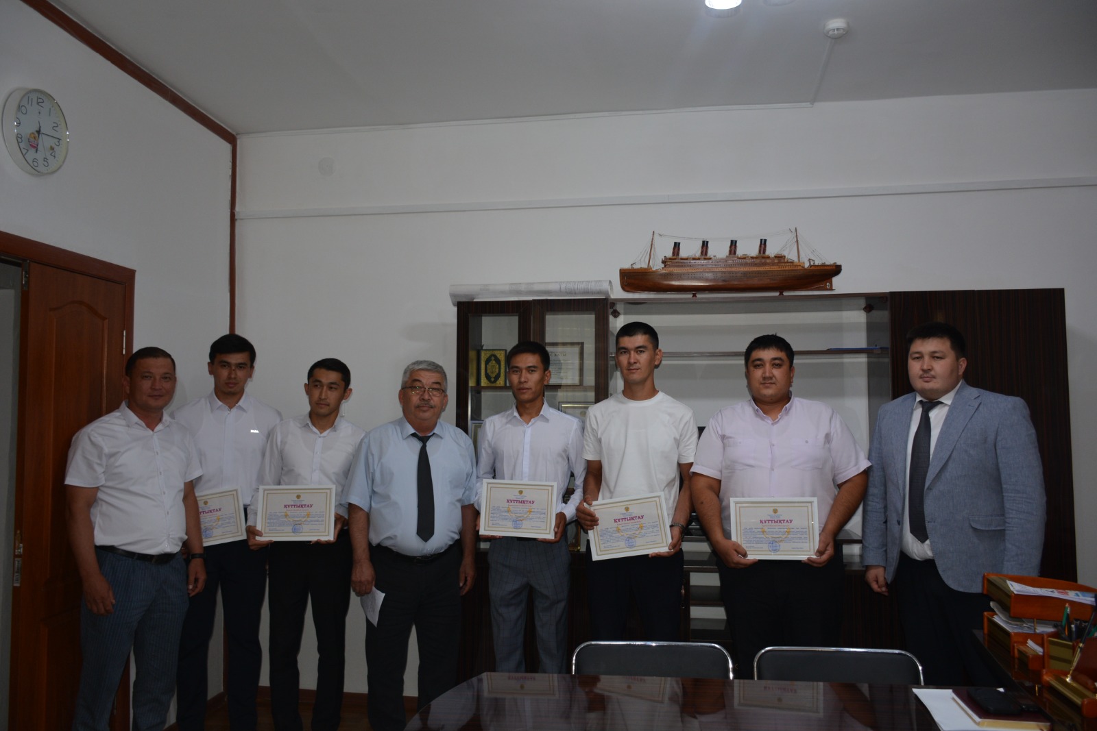 ШАРДАРА: ВЕТЕРИНАРИЯ САЛАСЫНЫҢ ҚЫЗМЕТКЕРЛЕРІ МАРАПАТТАЛДЫ