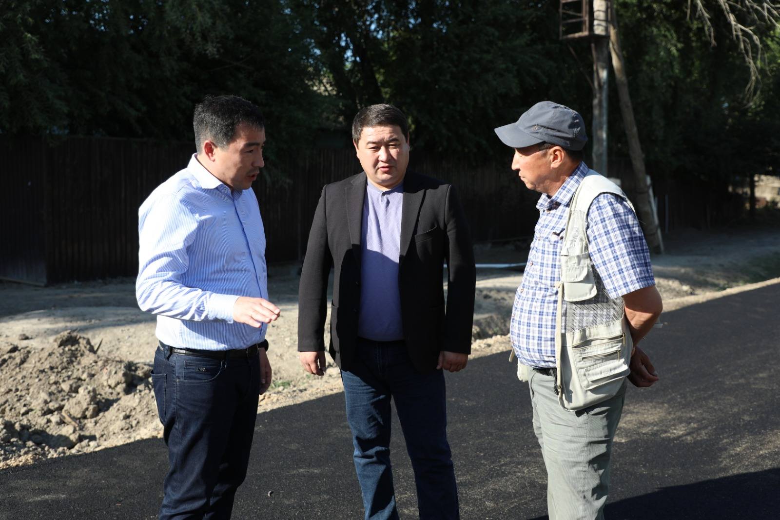 Жалағаш кентінде жол жөндеу жұмыстары қарқын алды