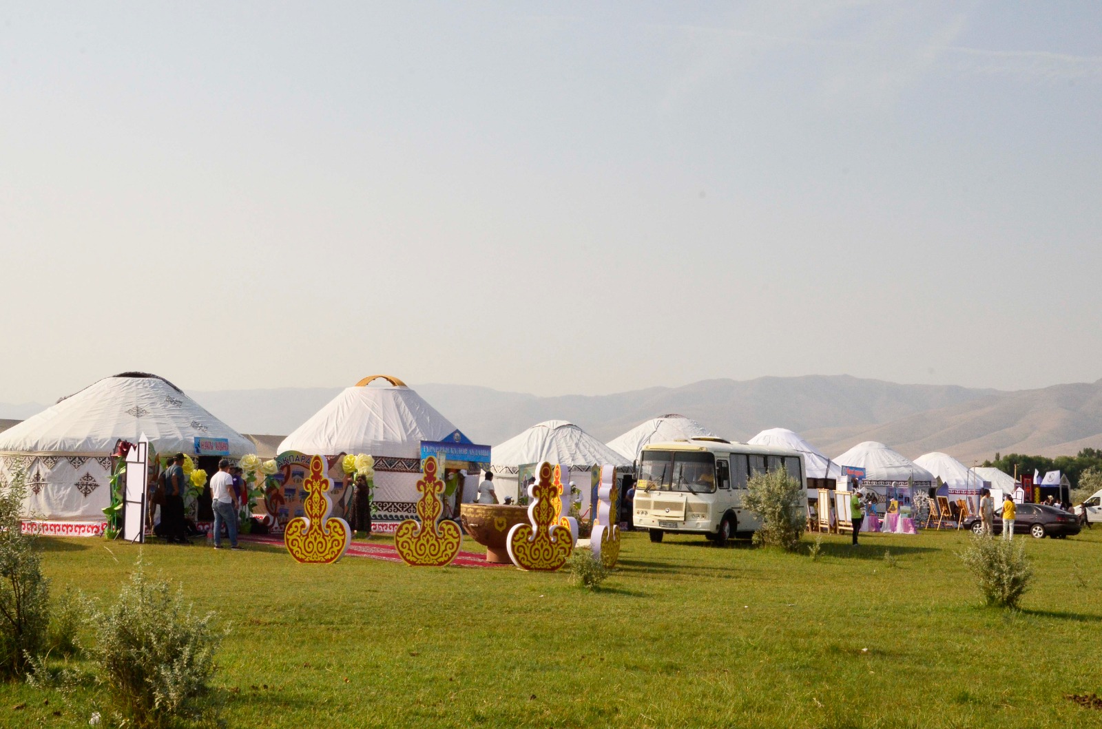 МӘДЕНИЕТ ҚЫЗМЕТКЕРЛЕРІНІҢ БАЙҚАУЫ  Майтөбе ауылында жоғары деңгейде өтті