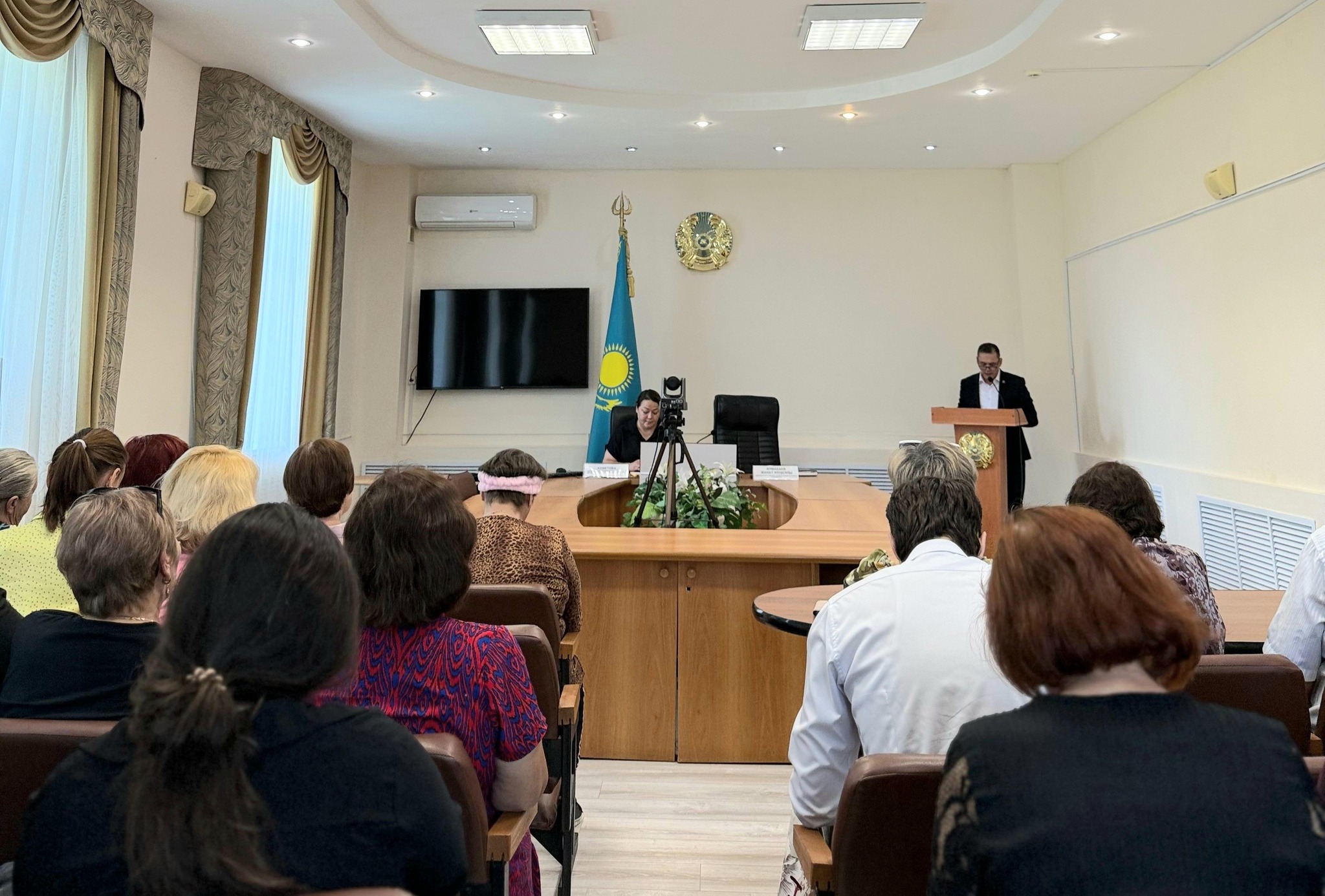 Аққайың ауданының тұрғындарымен кездесу