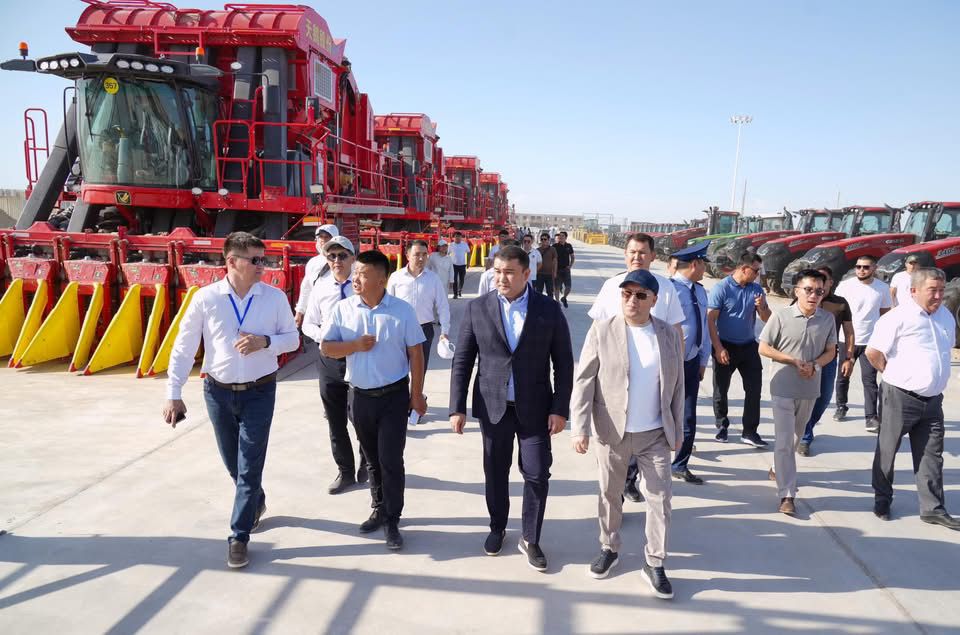 ТҮРКІСТАН ОБЛЫСЫНДА ЕЛ ТАРИХЫНДА АЛҒАШ РЕТ 32 МЫҢ ГЕКТАР ЖЕРГЕ ТАМШЫЛАТЫП СУҒАРУ ЖҮЙЕСІ ЕНГІЗІЛДІ