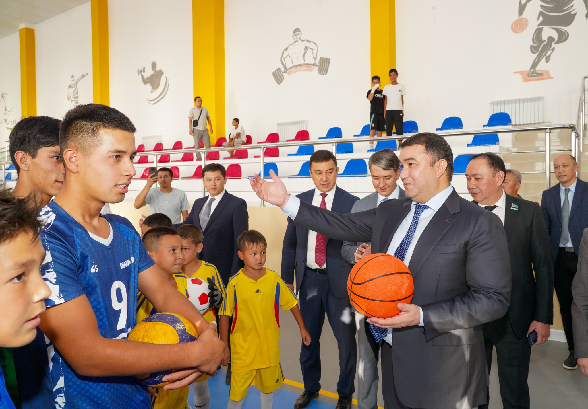 ТҮРКІСТАН: САЙРАМДА ЗАМАНАУИ СПОРТ КЕШЕНІ АШЫЛДЫ