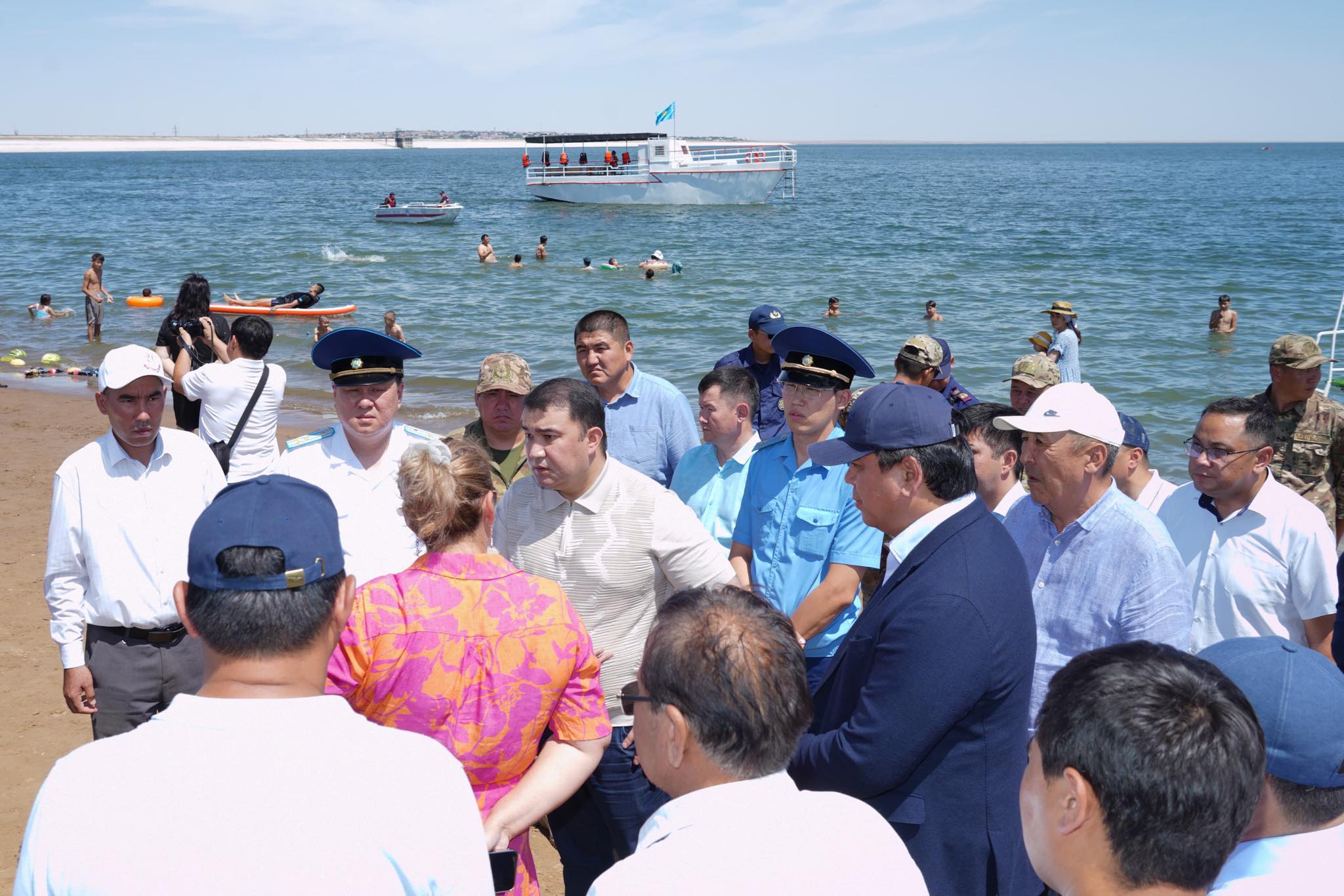 ТҮРКІСТАН: ШАРДАРАДАҒЫ ЖАҒАЖАЙЛАРДЫҢ ТАЗАЛЫҒЫ МЕН ҚАУІПСІЗДІГІ БОЙЫНША ҚАТАҢ ТАЛАПТАР ҚОЙЫЛДЫ