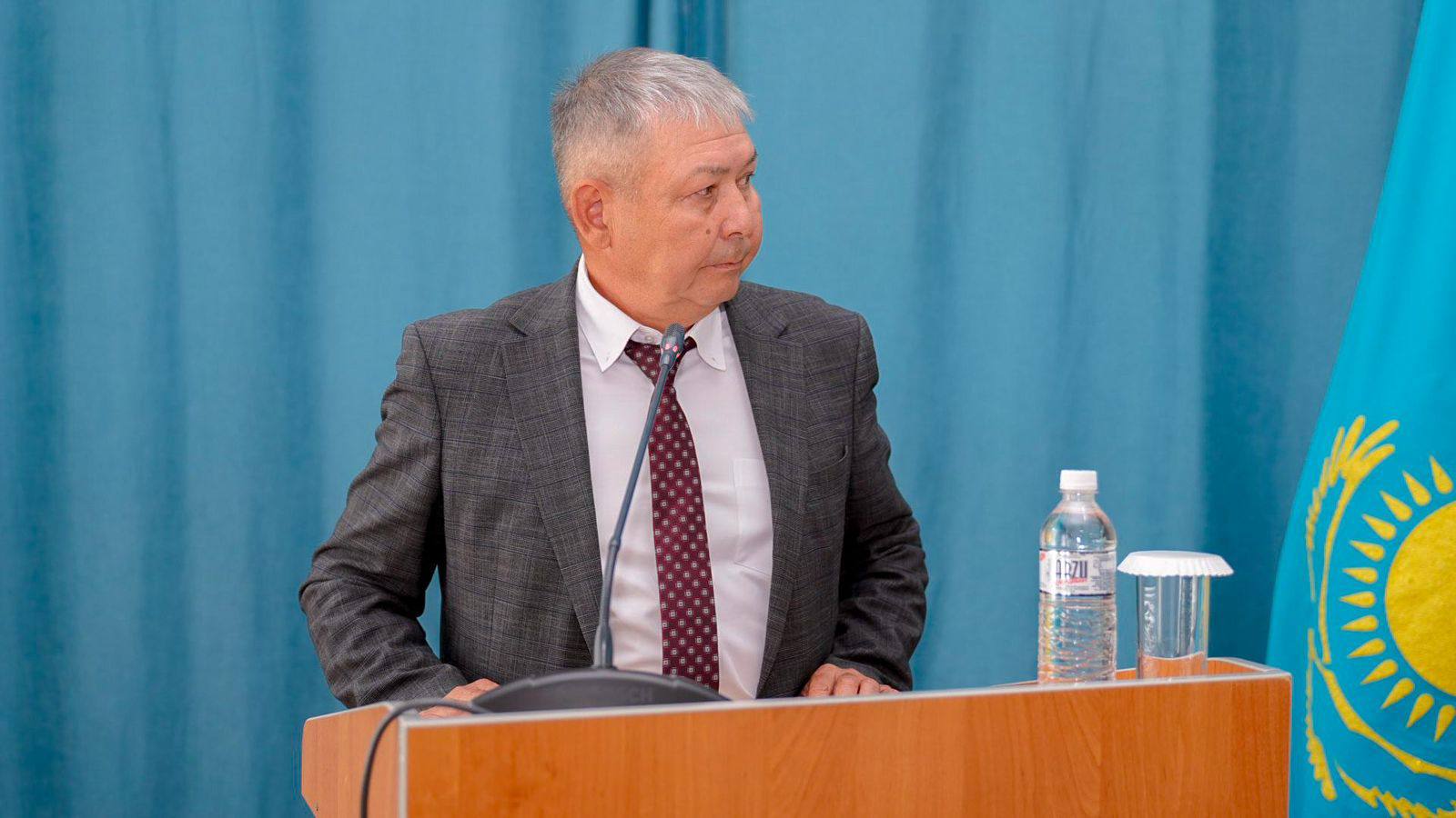 В городе Семей ведутся работы по ремонту систем водоснабжения и водопровода