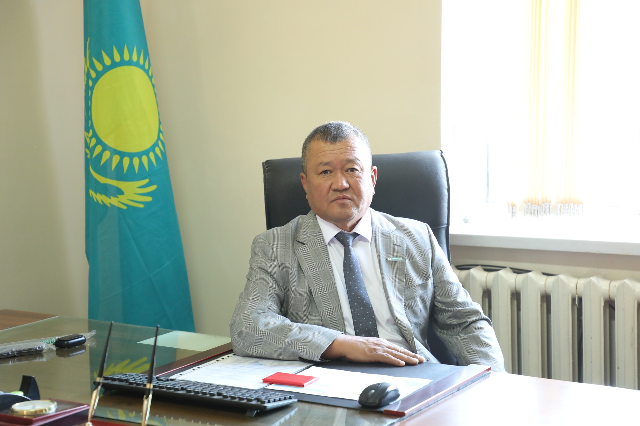 ДАНИЯР АСАУОВ ДОСТЫҚ АУЫЛДЫҚ ОКРУГІНІҢ ӘКІМІ БОЛЫП ҚАЙТА САЙЛАНДЫ