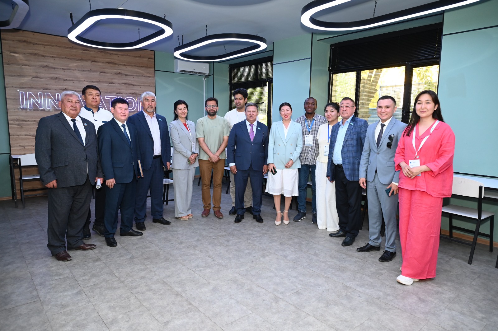 Сенат депутаты А.Ш. Нұғмановтың Қ. Жұбанов атындағы Ақтөбе өңірлік университетіне сапары