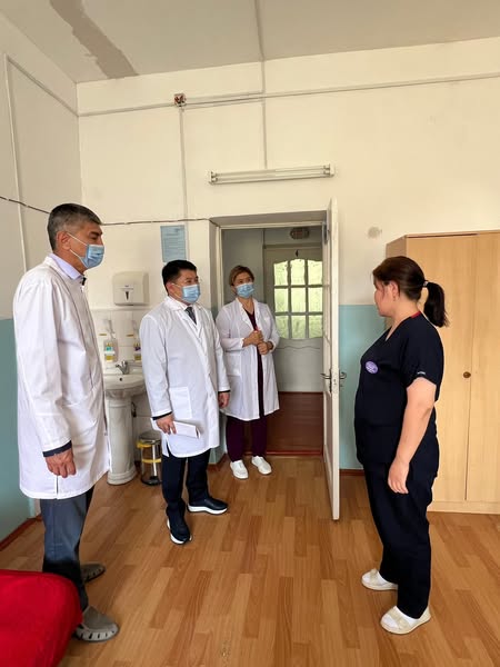 Басқарма басшысы Жуалы ауданындағы инфекциялық бөлім жұмысына тексеріс жүргізді