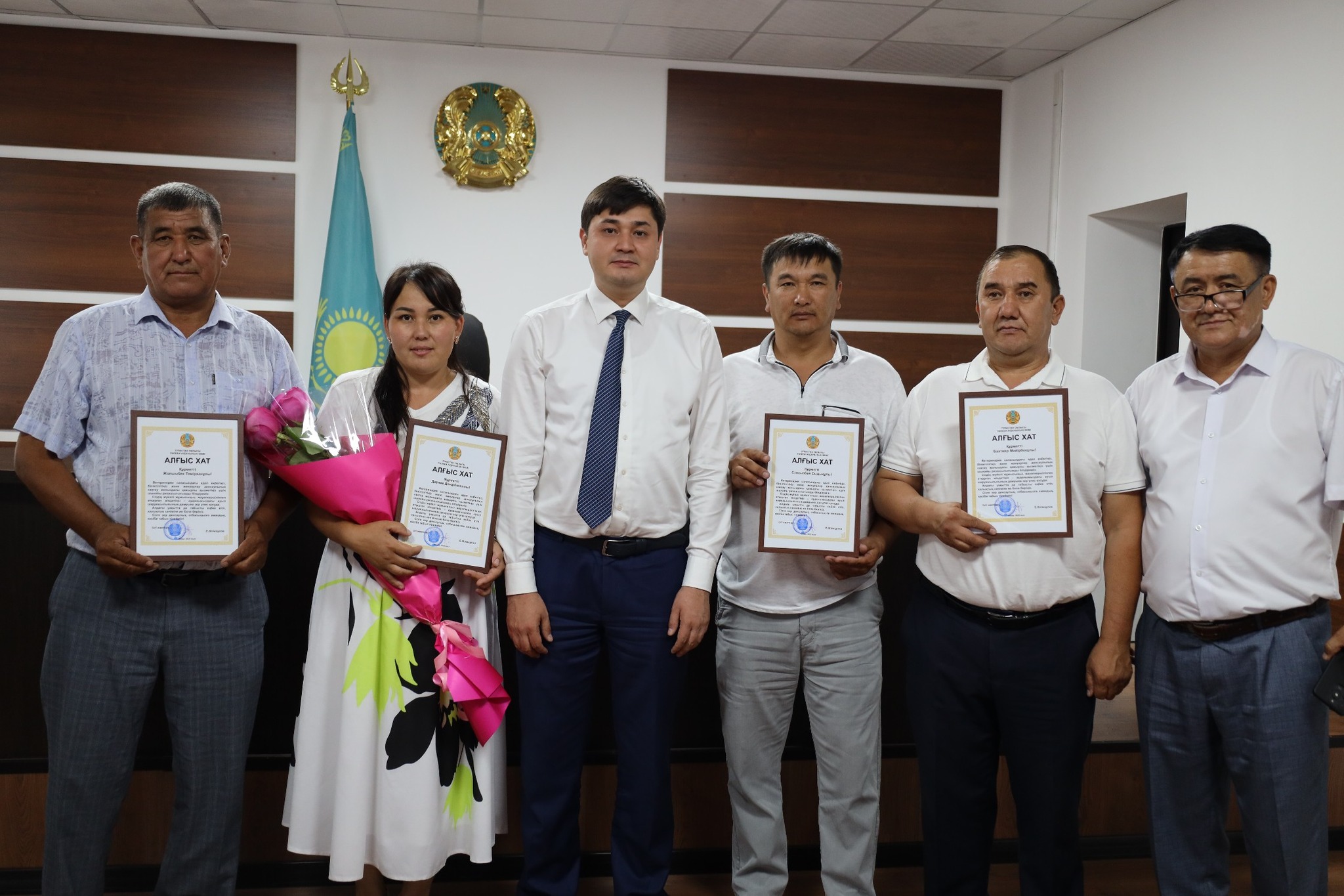 ВЕТЕРИНАРИЯ САЛАСЫНЫҢ МАМАНДАРЫ МАРАПАТТАЛДЫ