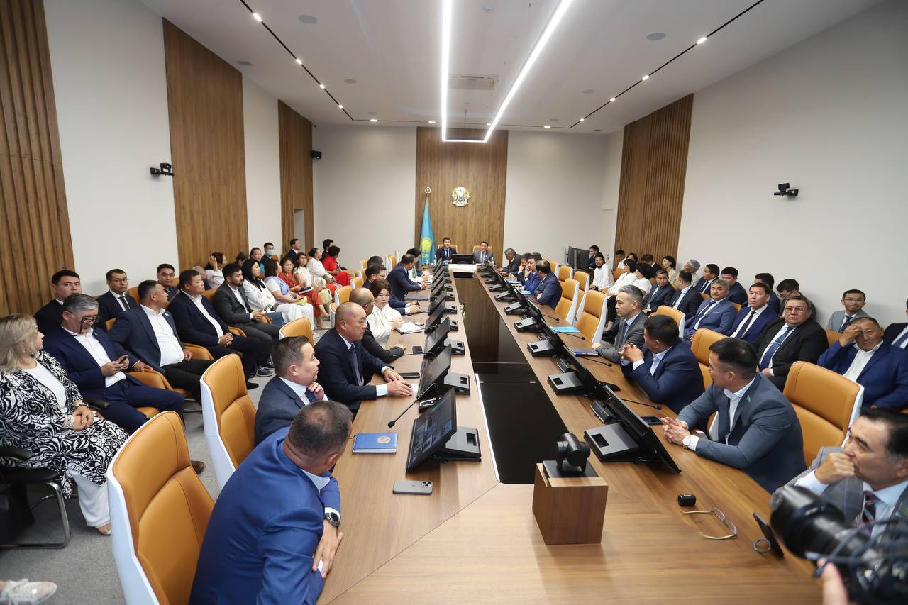 «Заң мен тәртіп» апталығы: Маңғыстауда қылмыстық заңнамадағы өзгерістер түсіндірілді