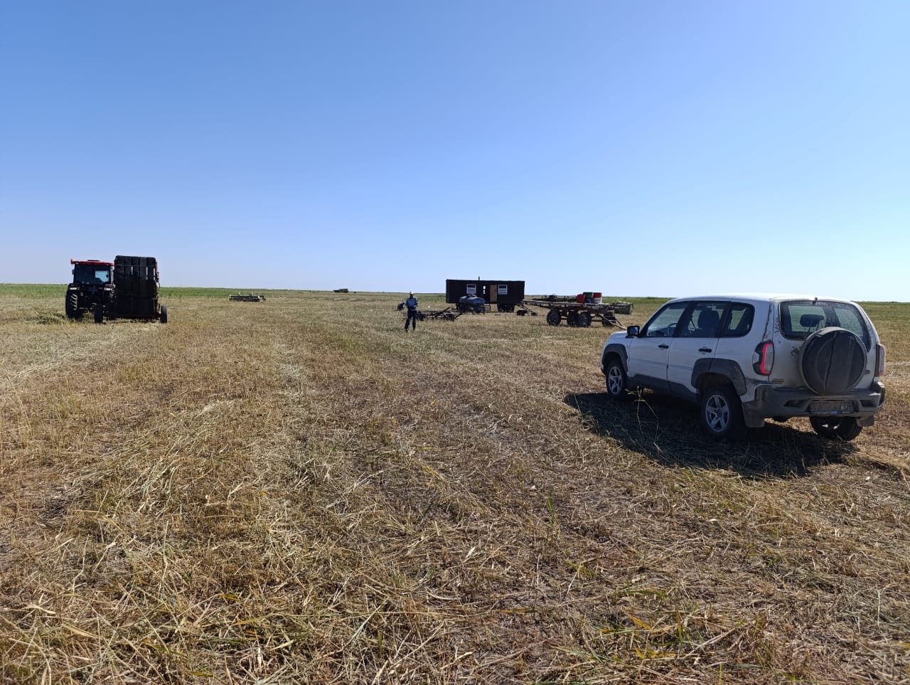 Игілік ауылдық округінде қысқы мал азығын дайындау қарқынды жүруде.