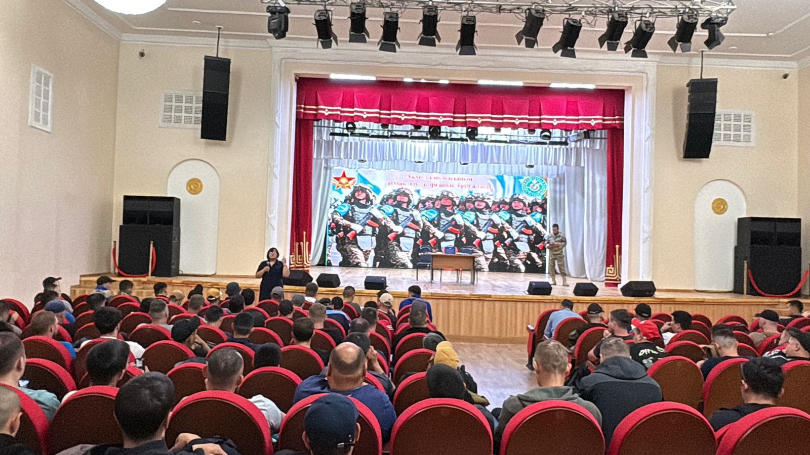 Ақмола облысының әскери міндеттілері есірткіге қарсы заңнамамен танысты