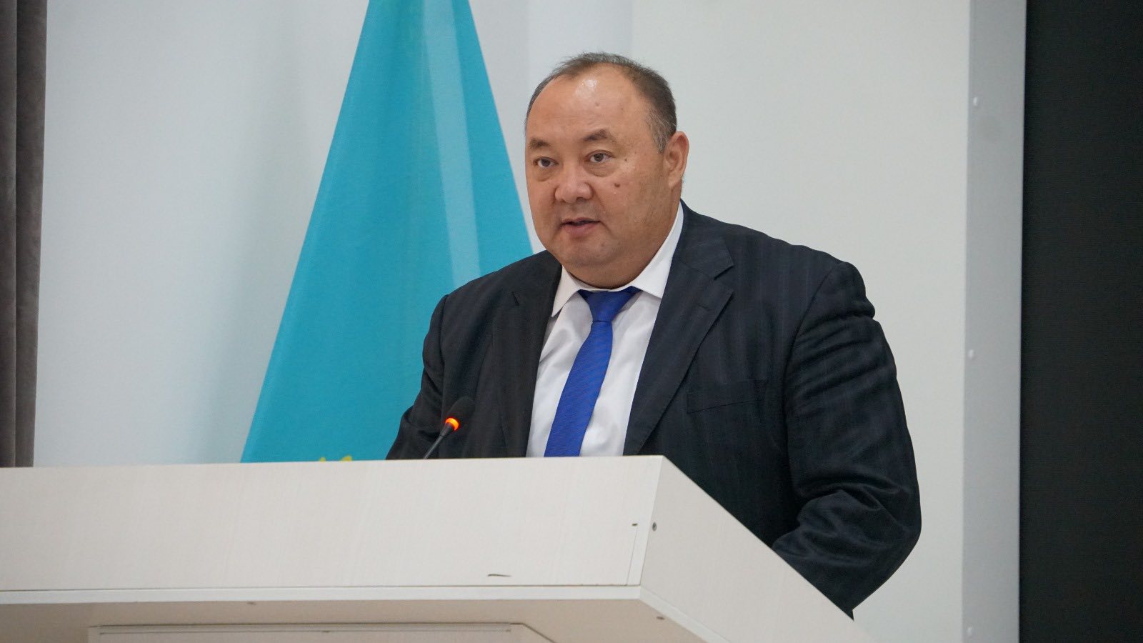 КЕЛЕС: ТОҚАШ БЕРДИЯРОВТЫҢ ЕСІМІ БЕРІЛЕДІ