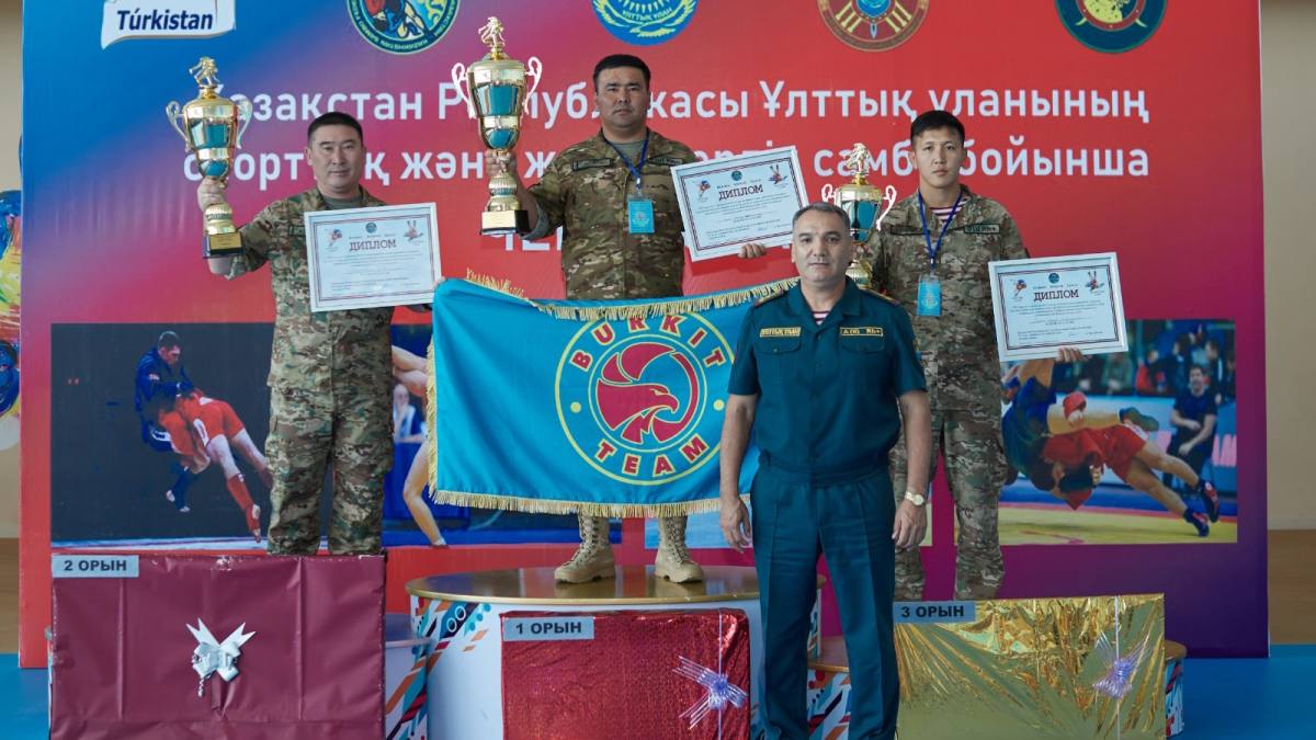 Лучшие борцы Национальной гвардии встретились на чемпионате в Туркестане