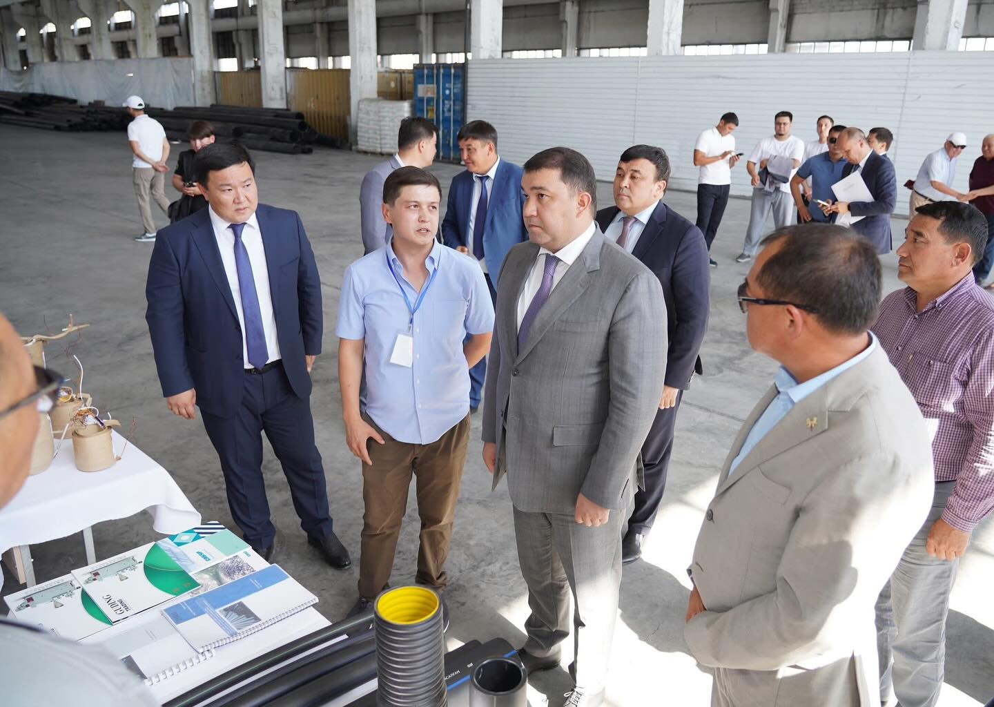 НҰРАЛХАН КӨШЕРОВ КЕНТАУДАҒЫ ИНДУСТРИАЛДЫ АЙМАҚТЫҢ ЖАЙ-КҮЙІМЕН ТАНЫСТЫ