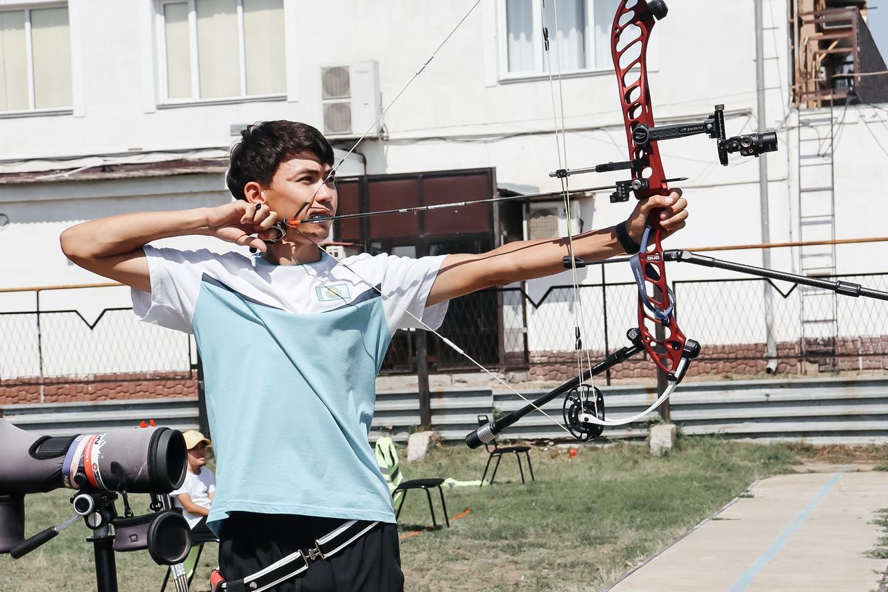 🏹 Оралда Мәншүк Мәметованы еске алуға арналған республикалық турнир басталды