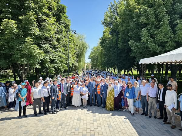 АУДАНДА ЖҰМЫСШЫ МАМАНДЫҚТАР ЖЫЛЫНА ОРАЙ ЖӘРМЕҢКЕ ӨТТІ