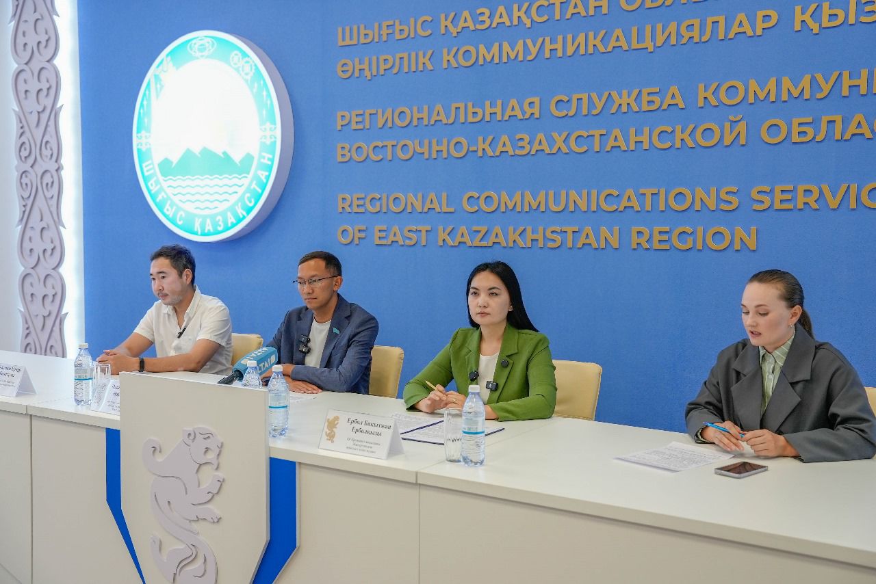 В Усть-Каменогорске представили новый этап молодежной премии «Jas Keñes Siyligi-2025»