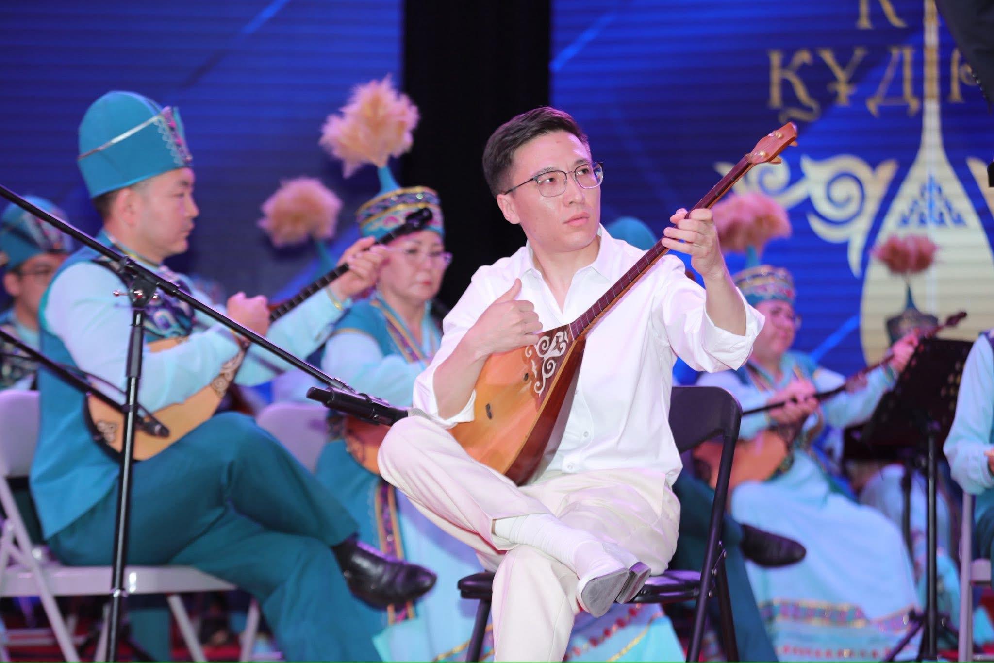 ТҮРКІСТАНДА «КҮЙ ҚҰДІРЕТІ» АТТЫ РЕСПУБЛИКАЛЫҚ КҮЙШІЛЕР БАЙҚАУЫ ӨТТІ